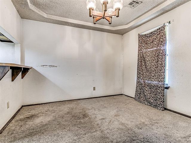 4701 Royal Oak Drive, Oklahoma City, OK 73135