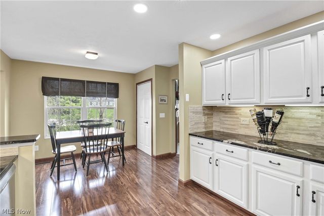30941 Pepper Mill Court 83B, North Olmsted, OH 44070