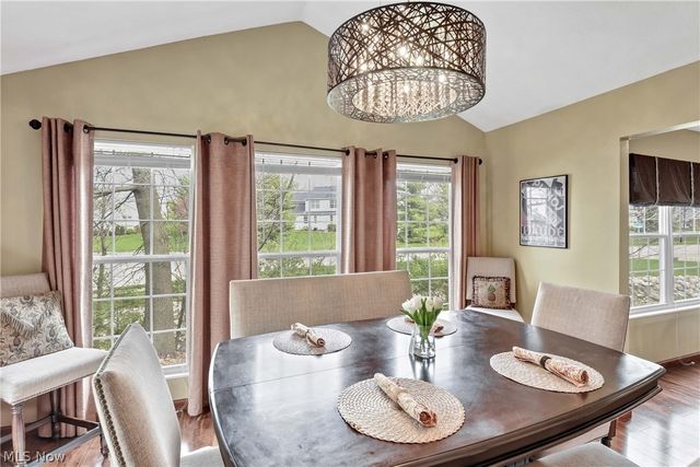 30941 Pepper Mill Court 83B, North Olmsted, OH 44070