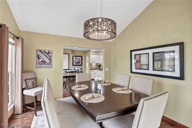 30941 Pepper Mill Court 83B, North Olmsted, OH 44070