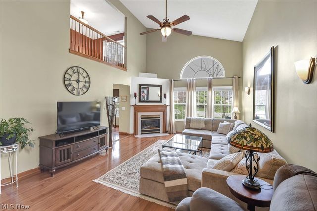 30941 Pepper Mill Court 83B, North Olmsted, OH 44070
