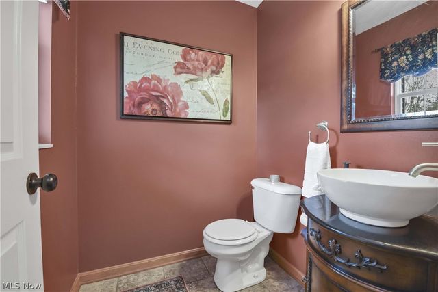30941 Pepper Mill Court 83B, North Olmsted, OH 44070