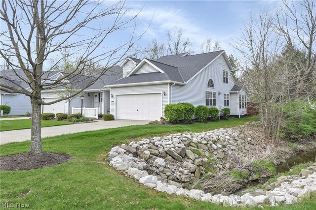 30941 Pepper Mill Court 83B, North Olmsted, OH 44070