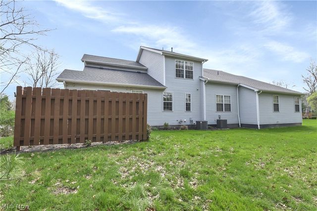 30941 Pepper Mill Court 83B, North Olmsted, OH 44070