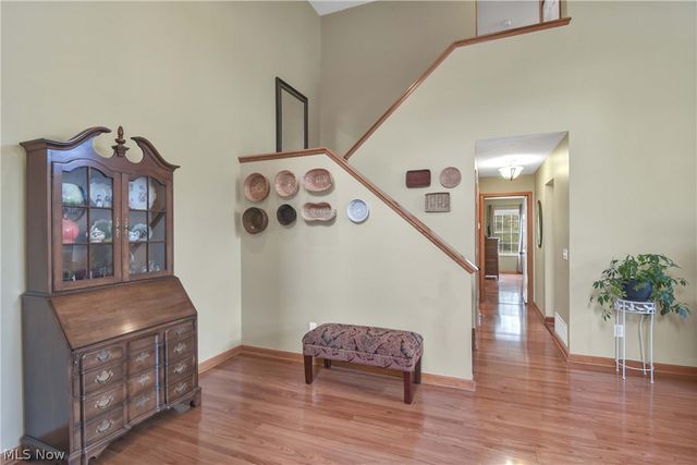 30941 Pepper Mill Court 83B, North Olmsted, OH 44070