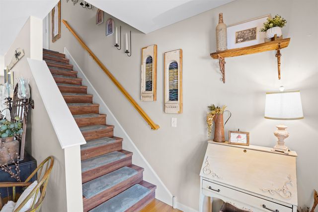 13 Mulberry Lane, Amherst, NH 03031