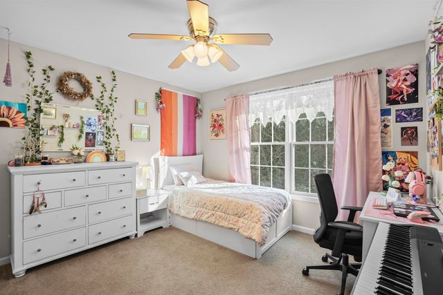 13 Mulberry Lane, Amherst, NH 03031