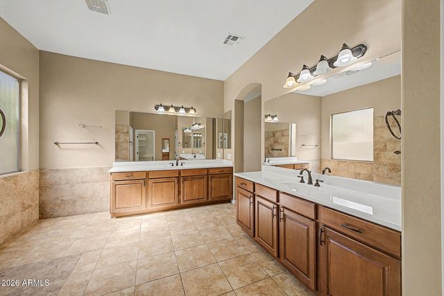 16758 W APACHE Street, Goodyear, AZ 85338