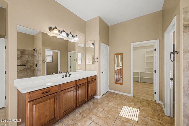 16758 W APACHE Street, Goodyear, AZ 85338