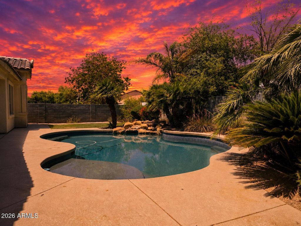 16758 W APACHE Street, Goodyear, AZ 85338 — photo 2