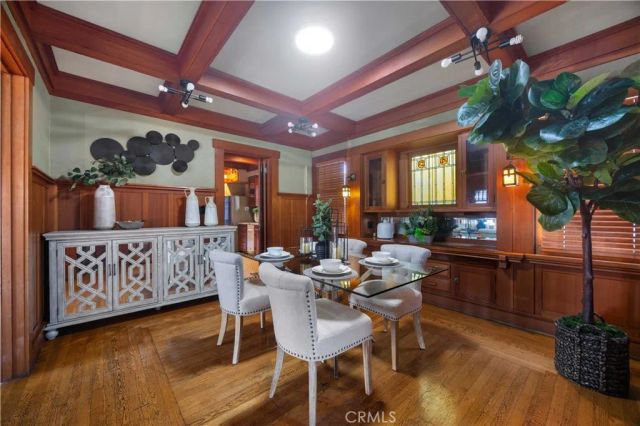 2303 E Ocean Boulevard, Long Beach, CA 90803