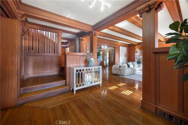 2303 E Ocean Boulevard, Long Beach, CA 90803