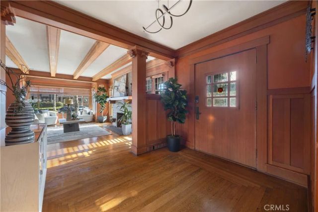 2303 E Ocean Boulevard, Long Beach, CA 90803