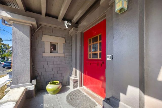 2303 E Ocean Boulevard, Long Beach, CA 90803