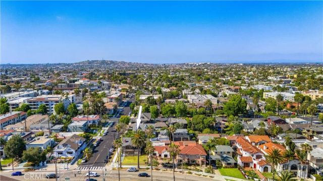 2303 E Ocean Boulevard, Long Beach, CA 90803