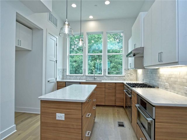 3500 Harmon Ave 3, Austin, TX 78705