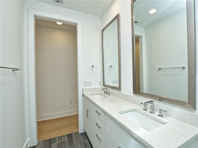 3500 Harmon Ave 3, Austin, TX 78705