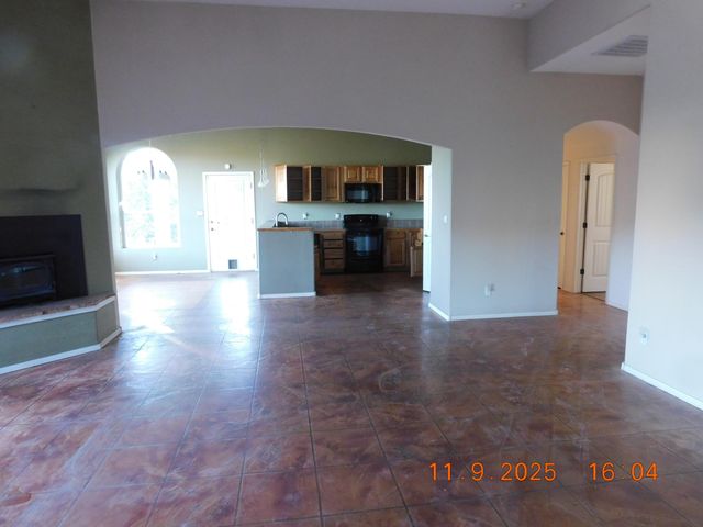 50 Steeplechase Drive, Edgewood, NM 87015