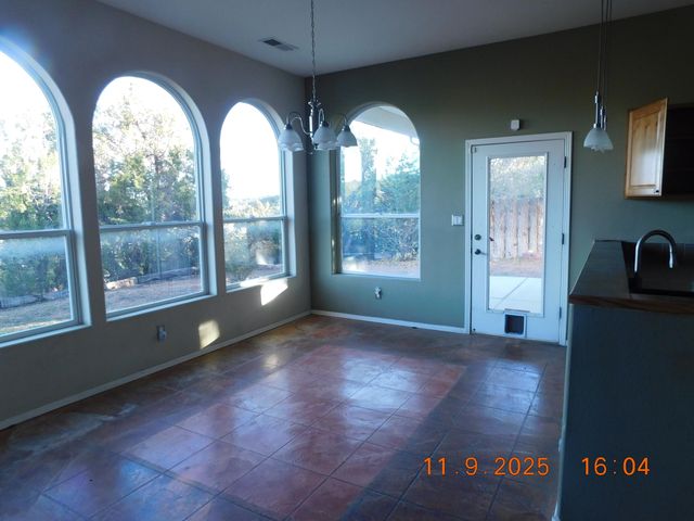 50 Steeplechase Drive, Edgewood, NM 87015