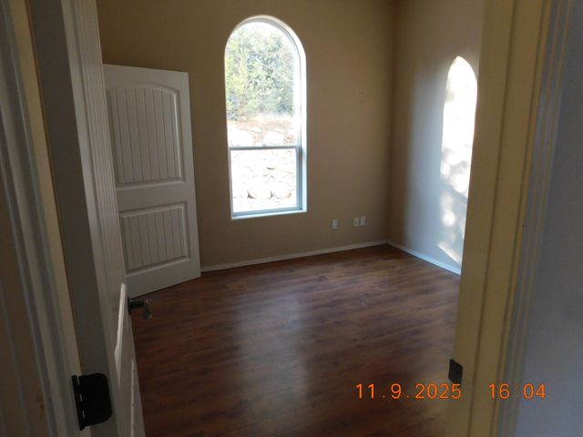 50 Steeplechase Drive, Edgewood, NM 87015