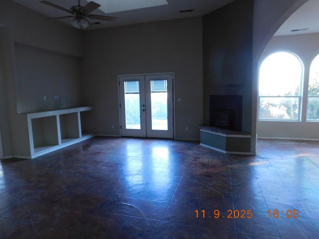 50 Steeplechase Drive, Edgewood, NM 87015