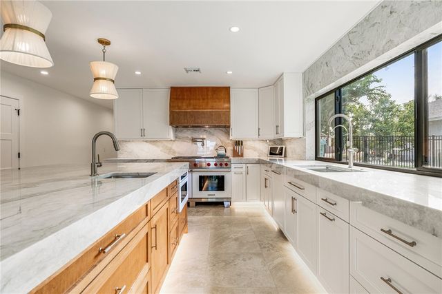 240 Sea Gull Avenue, Vero Beach, FL 32960