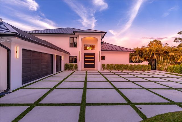 240 Sea Gull Avenue, Vero Beach, FL 32960