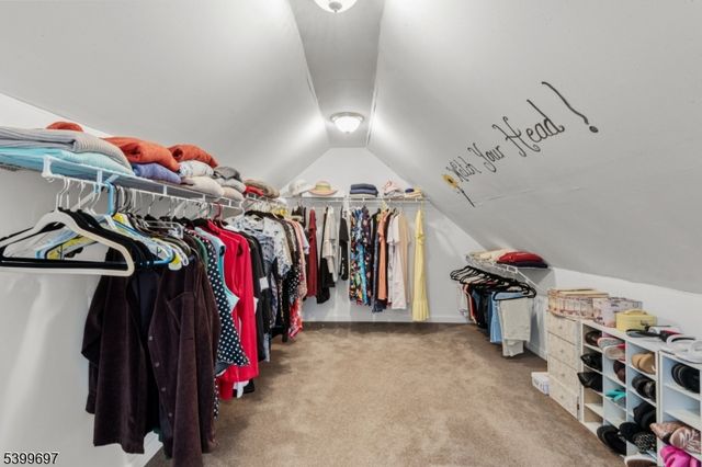 18 Farview Dr, Clinton Twp., NJ 08801