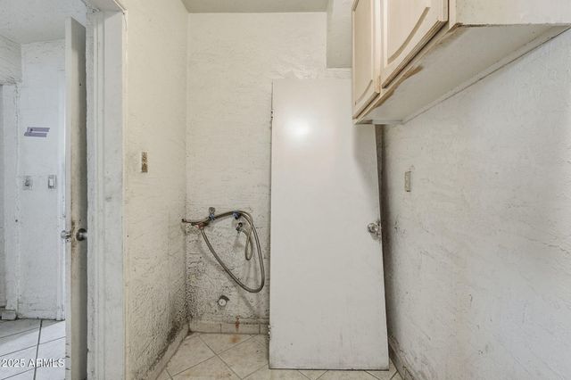 117 W ROESER Road, Phoenix, AZ 85041