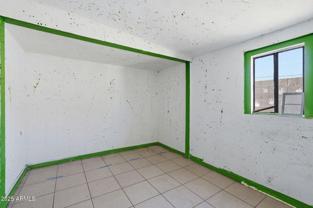 117 W ROESER Road, Phoenix, AZ 85041