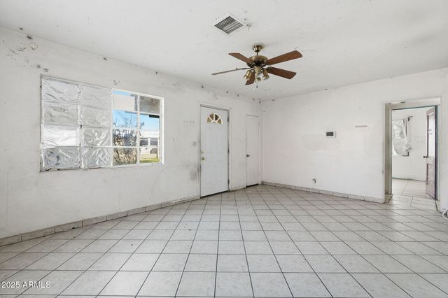 117 W ROESER Road, Phoenix, AZ 85041