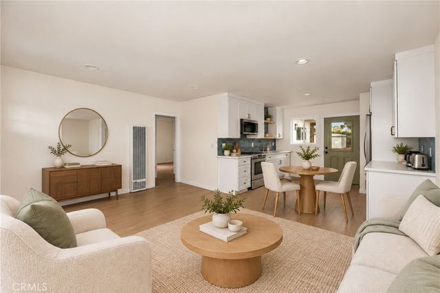 705 S Corlett Avenue, Compton, CA 90220