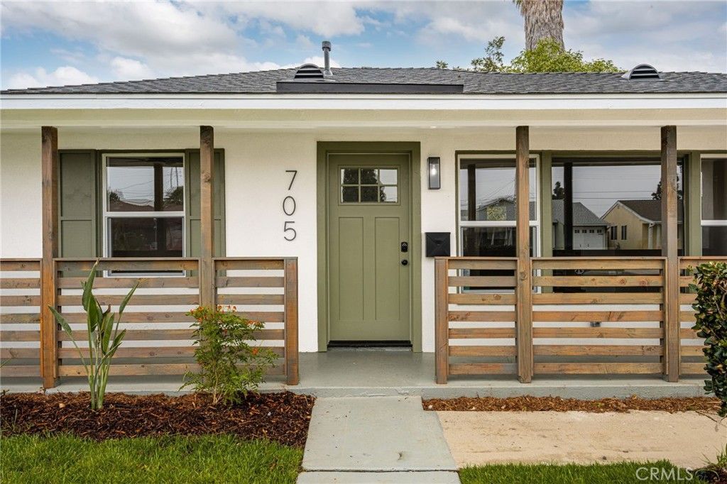 705 S Corlett Avenue, Compton, CA 90220 — photo 3
