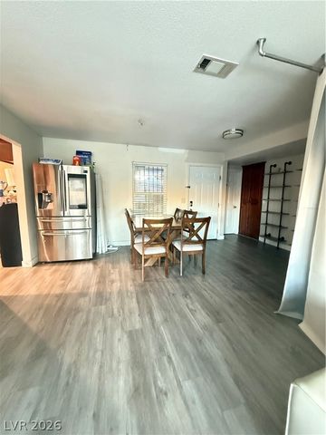 4800 Chantilly Avenue, Las Vegas, NV 89110