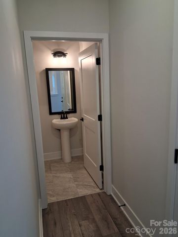 126 Kerr Walk Drive 19, Statesville, NC 28677