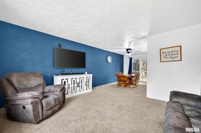 15314 N VONACHEN Drive, Chillicothe, IL 61523