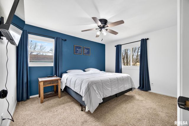 15314 N VONACHEN Drive, Chillicothe, IL 61523