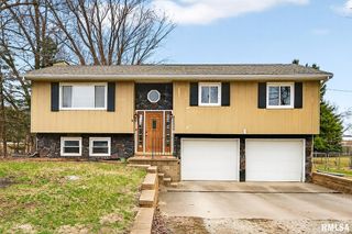 15314 N VONACHEN Drive, Chillicothe, IL 61523