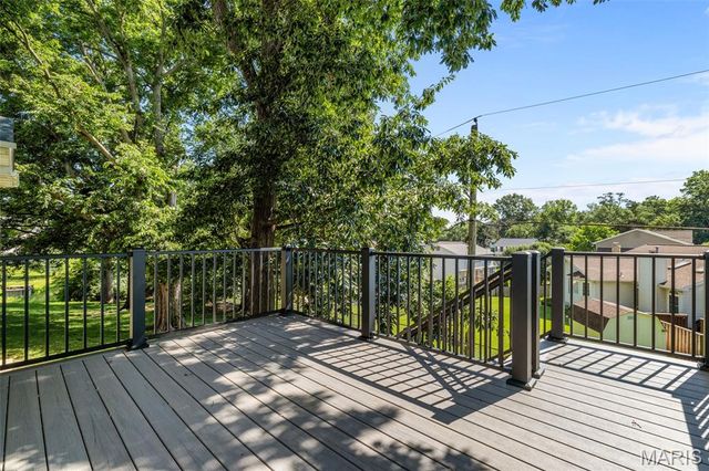 1706 Chestnut Farms Court, Fenton, MO 63026