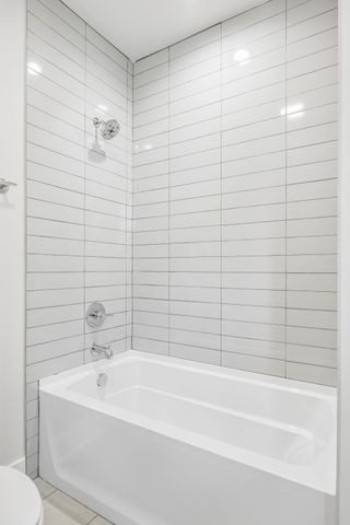 1726 Knowles St, Nashville, TN 37208