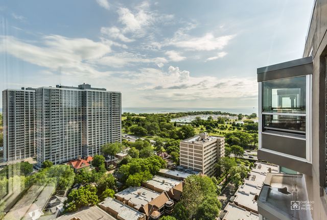720 W Gordon Terrace 3B, Chicago, IL 60613