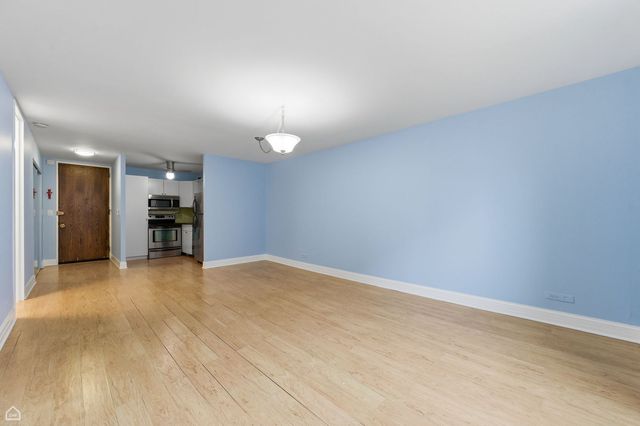 720 W Gordon Terrace 3B, Chicago, IL 60613