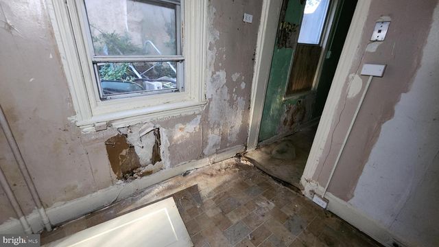 2113 N FRANKLIN ST, Philadelphia, PA 19122