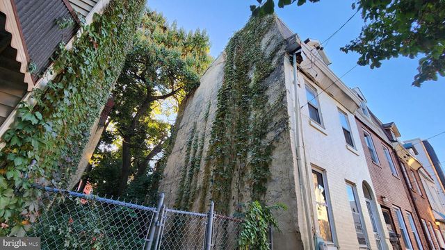 2113 N FRANKLIN ST, Philadelphia, PA 19122