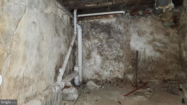 2113 N FRANKLIN ST, Philadelphia, PA 19122