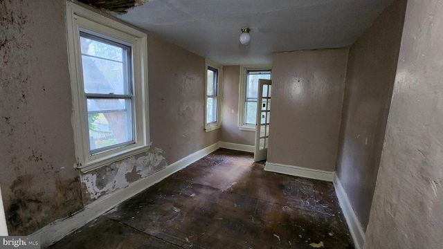 2113 N FRANKLIN ST, Philadelphia, PA 19122