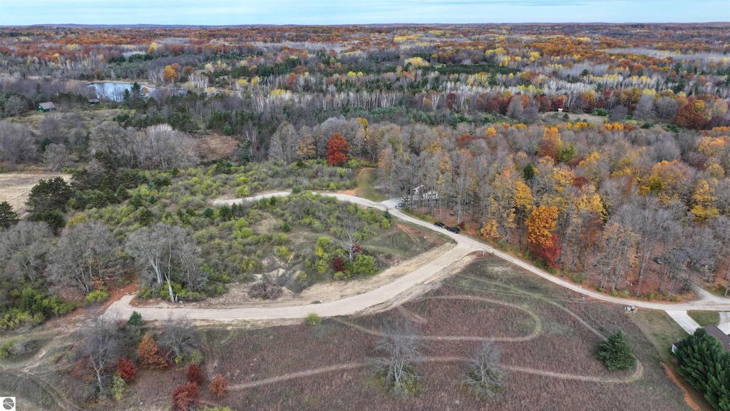 Image 7 of property listing at TBD Stone Pine, Farwell, MI 48622
