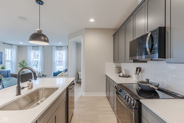 5768 Arcade Boulevard, Mccordsville, IN 46055