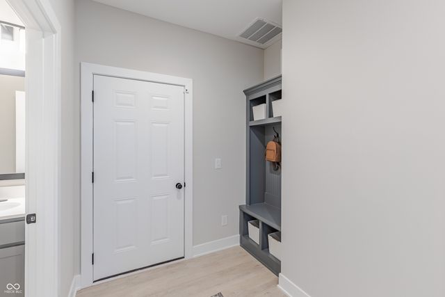 5768 Arcade Boulevard, Mccordsville, IN 46055