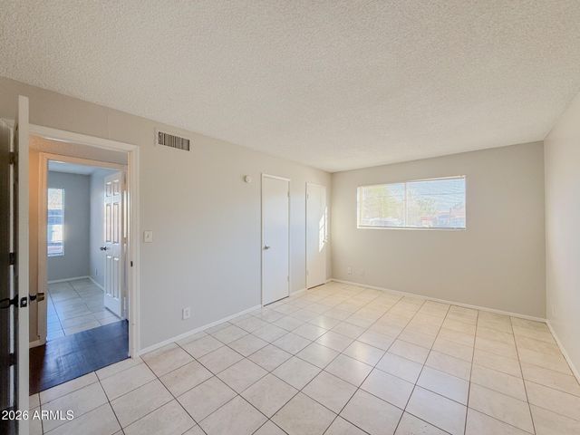 2406 W CAMPBELL Avenue 144, Phoenix, AZ 85015
